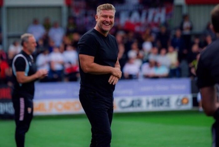 Karl Robinson