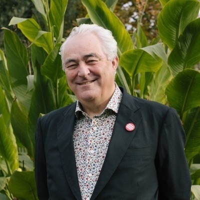 Mark Constantine
